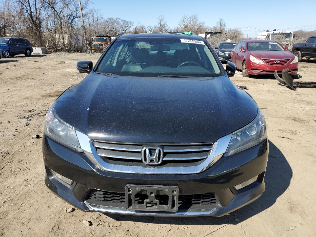 2013 Honda Accord VIN 1HGCR2F82DA252989 Copart auction photo, rear end damage thumbnail 5