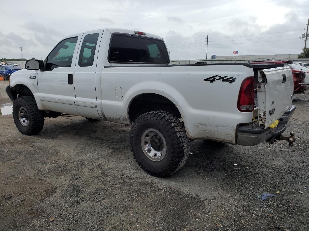 2001 Ford F250 VIN 1FTNX21S51EC78619 Copart auction photo, all over damage thumbnail 2