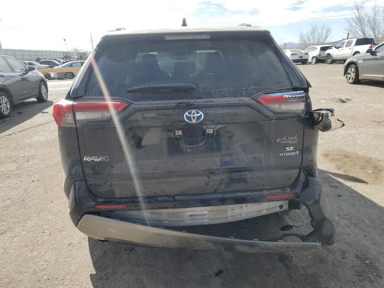 2022 Toyota RAV 4 VIN JTM16RFV4ND522320 Copart auction photo, all over / undercarriage damage thumbnail 6