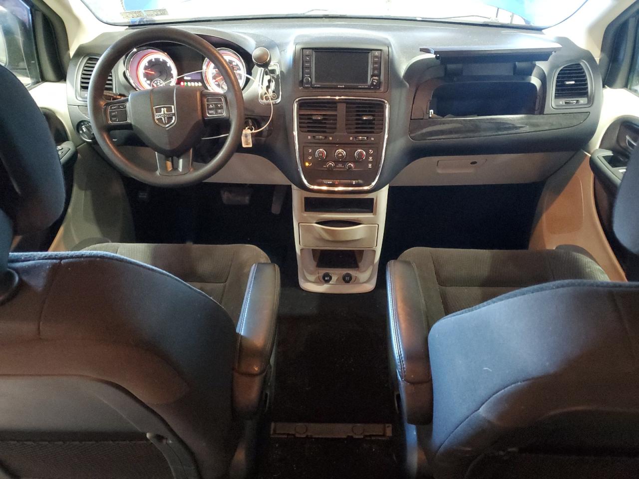 2019 Dodge Caravan VIN 2C4RDGBG5KR737590 Copart auction photo, rear end damage thumbnail 8