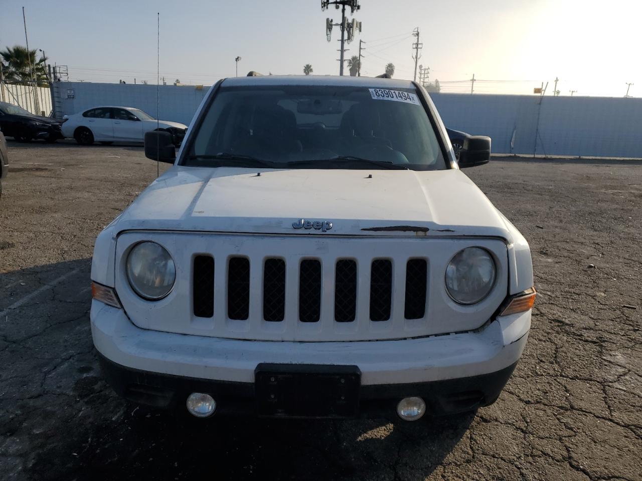 2014 Jeep Liberty (Patriot) VIN 1C4NJPFA9ED564306 Copart auction photo, minor dent/scratches damage thumbnail 5