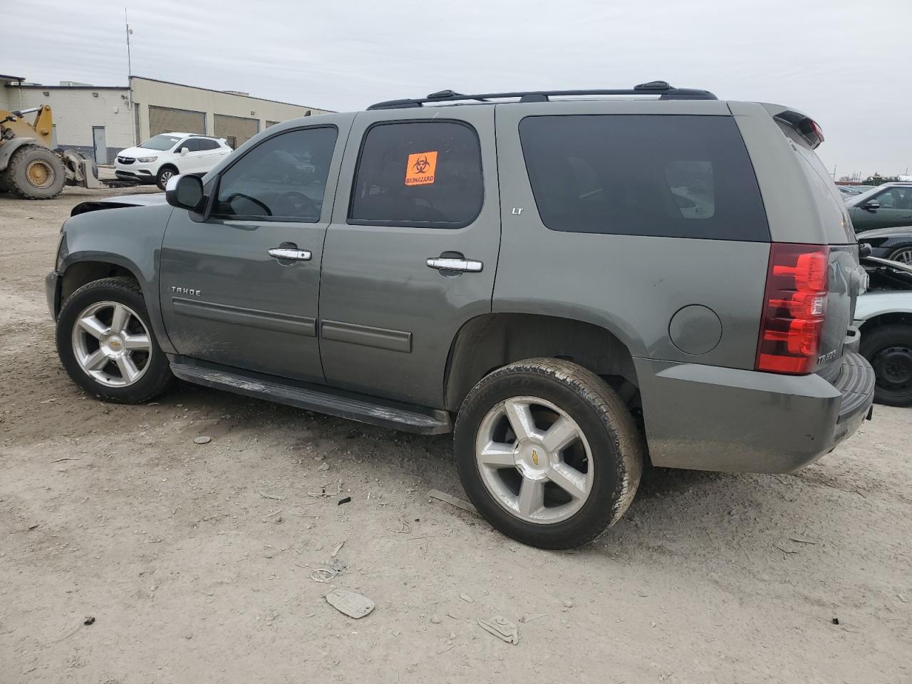 2011 Chevrolet Tahoe VIN 1GNSKBE03BR192883 Copart auction photo, front end / undercarriage damage thumbnail 2