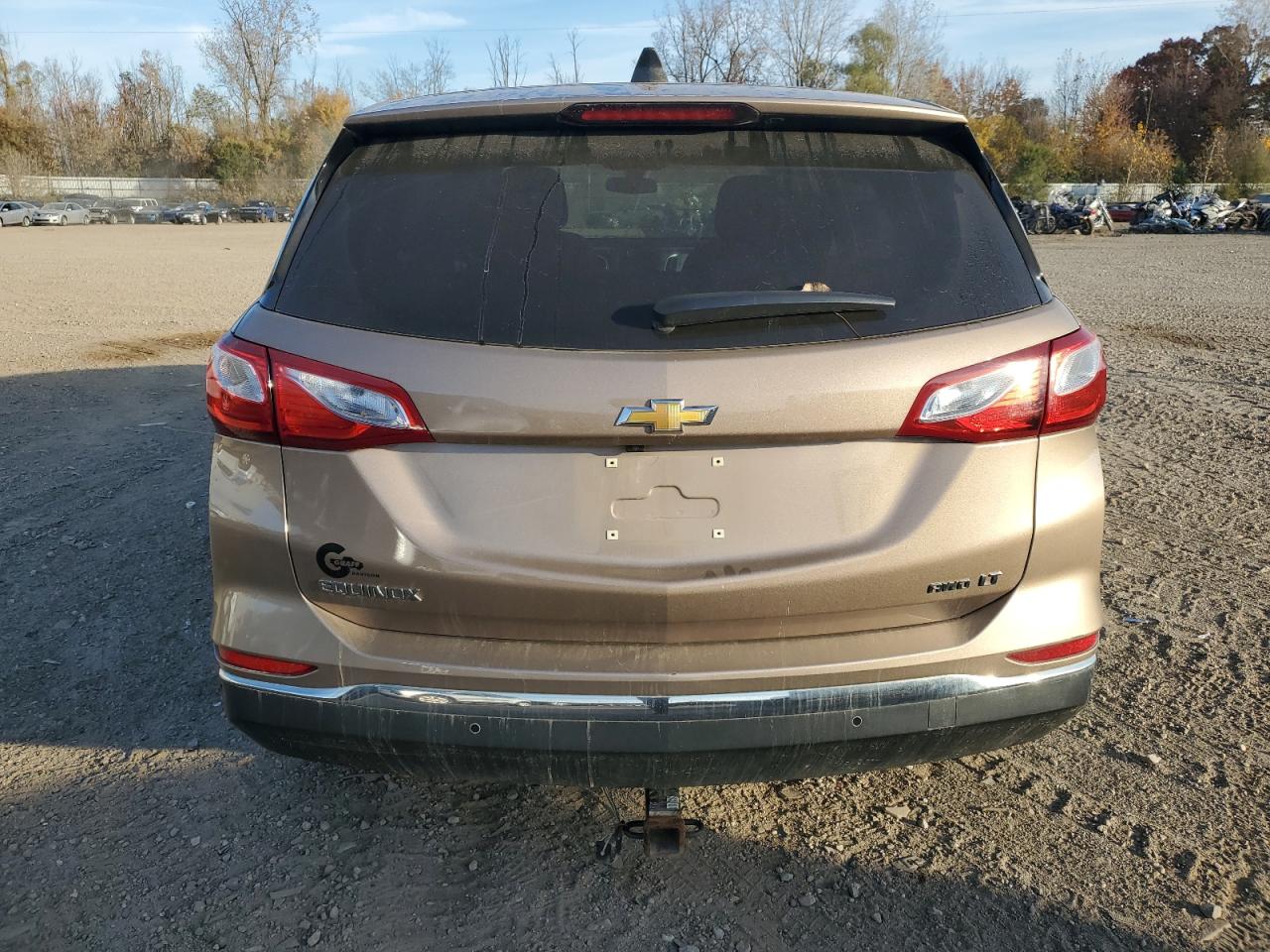 2019 Chevrolet Equinox VIN 2GNAXUEV9K6158835 Copart auction photo, front end / minor dent/scratches damage thumbnail 6