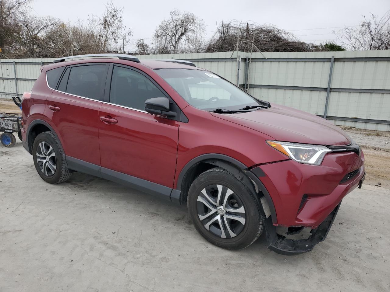 2018 Toyota RAV 4 VIN 2T3ZFREV8JW486312 Copart auction photo, front end / minor dent/scratches damage thumbnail 4