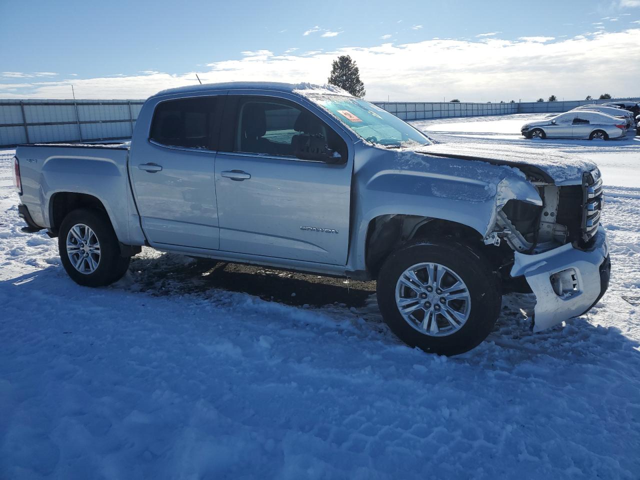 2020 GMC Canyon VIN 1GTG6CENXL1174062 Copart auction photo, front end / side damage thumbnail 4