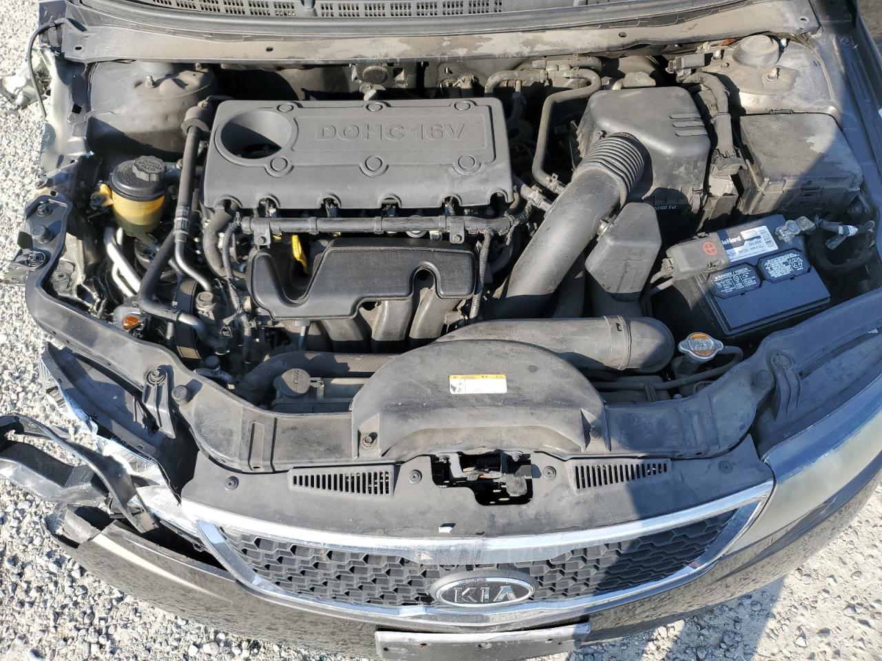 2011 KIA Forte VIN KNAFU4A23B5460794 Copart auction photo, side / front end damage thumbnail 12