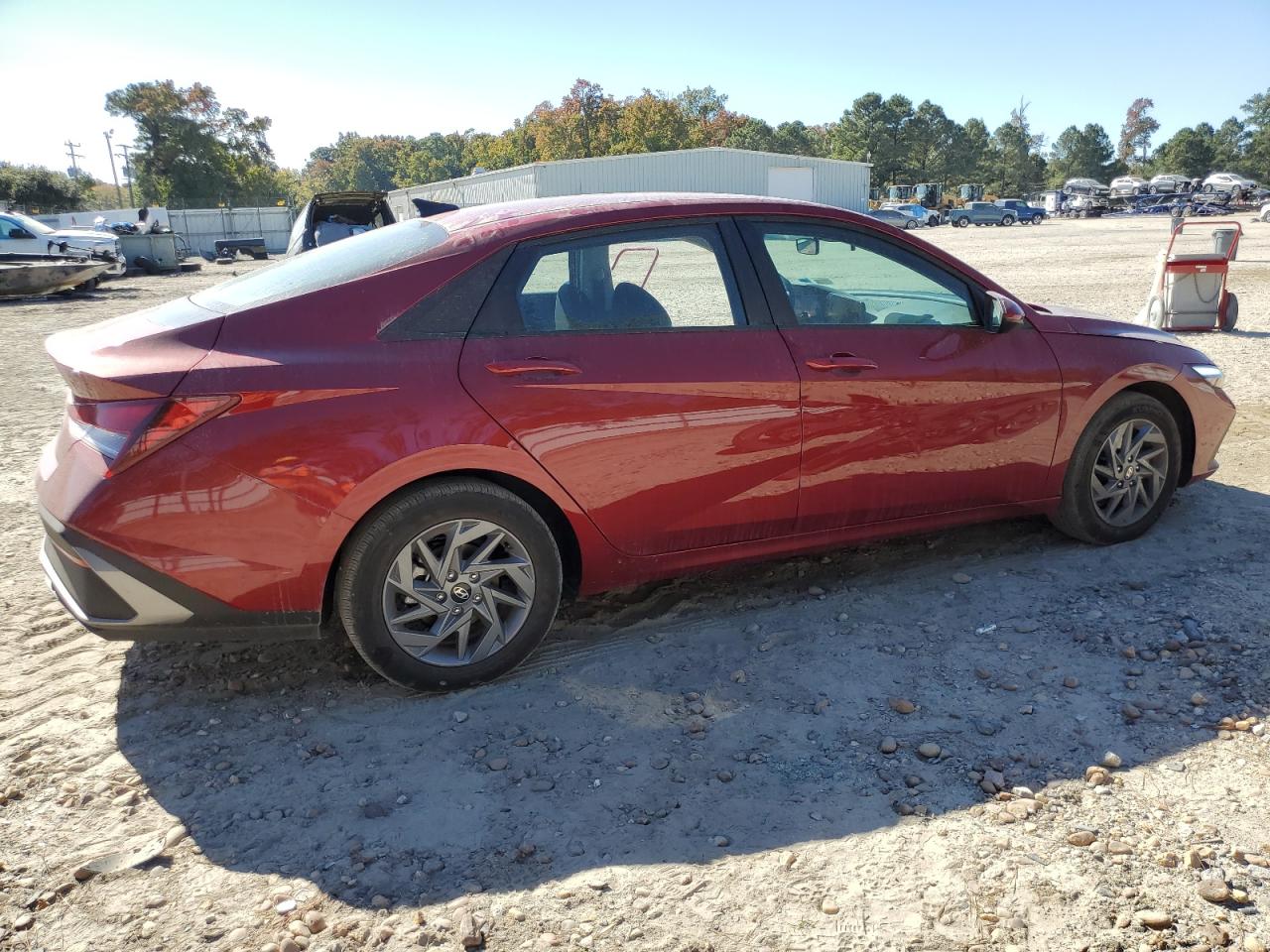 2024 Hyundai Elantra VIN KMHLM4DG6RU781012 Copart auction photo, side / minor dent/scratches damage thumbnail 3