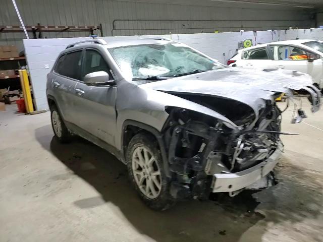2016 Jeep Grand Cherokee VIN 1C4PJMCS5GW345807 Copart auction photo, front end / side damage thumbnail 11