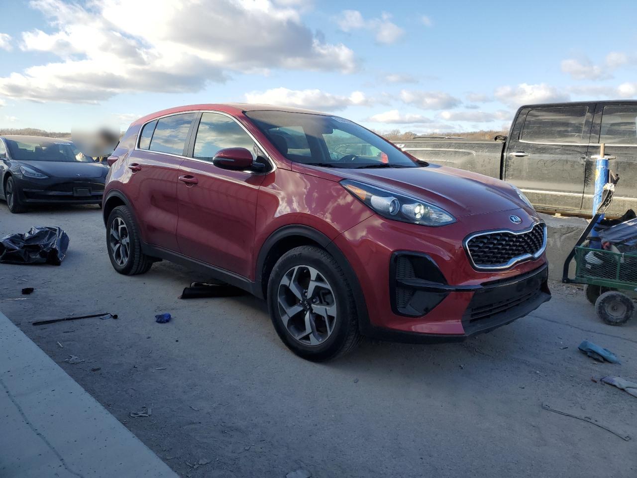 2021 KIA Sportage VIN KNDPM3AC7M7857121 Copart auction photo, all over damage thumbnail 4