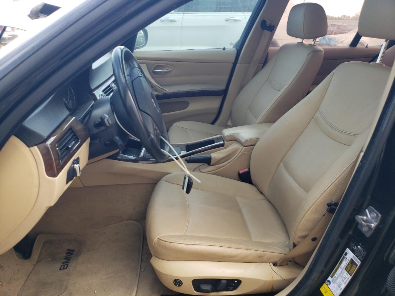 2009 BMW 3er VIN WBAPH77599NM46677 Copart auction photo, front end / minor dent/scratches damage thumbnail 7