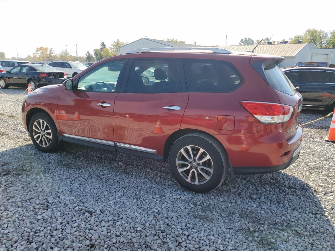 2013 Nissan Pathfinder VIN 5N1AR2MMXDC681433 Copart auction photo, minor dent/scratches damage thumbnail 2