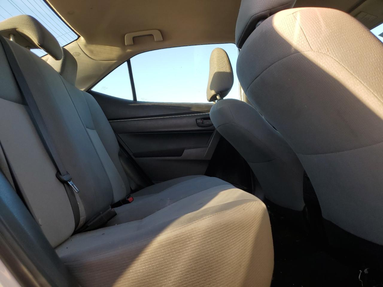 2015 Toyota Corolla VIN 5YFBURHE6FP301291 Copart auction photo, side / front end damage thumbnail 10