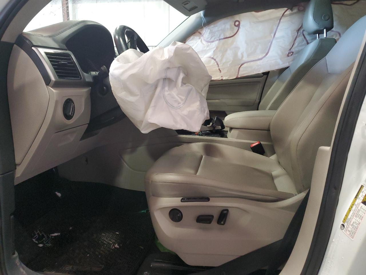 2018 Volkswagen Atlas VIN 1V2MR2CA4JC508199 Copart auction photo, front end damage thumbnail 7
