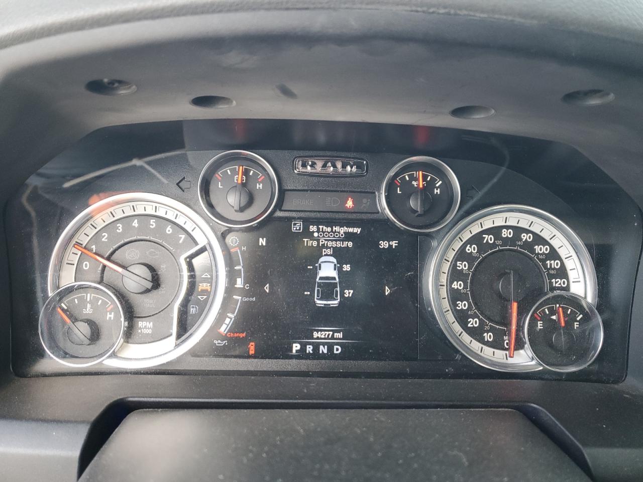 2016 RAM 1500 VIN 1C6RR7LT8GS318319 Copart auction photo, rear end / side damage thumbnail 9