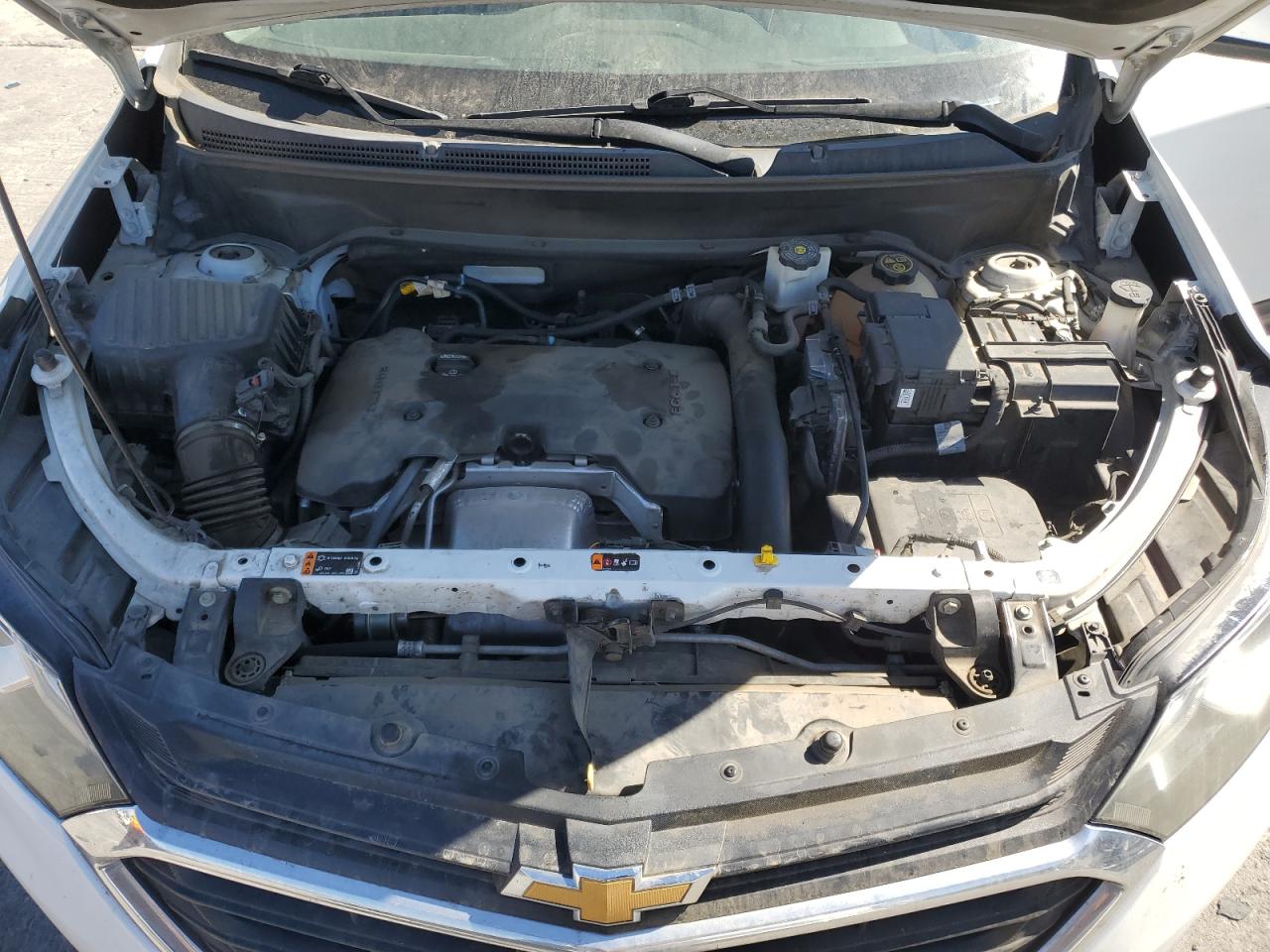 2020 Chevrolet Equinox VIN 2GNAXVEX9L6238550 Copart auction photo, minor dent/scratches damage thumbnail 12