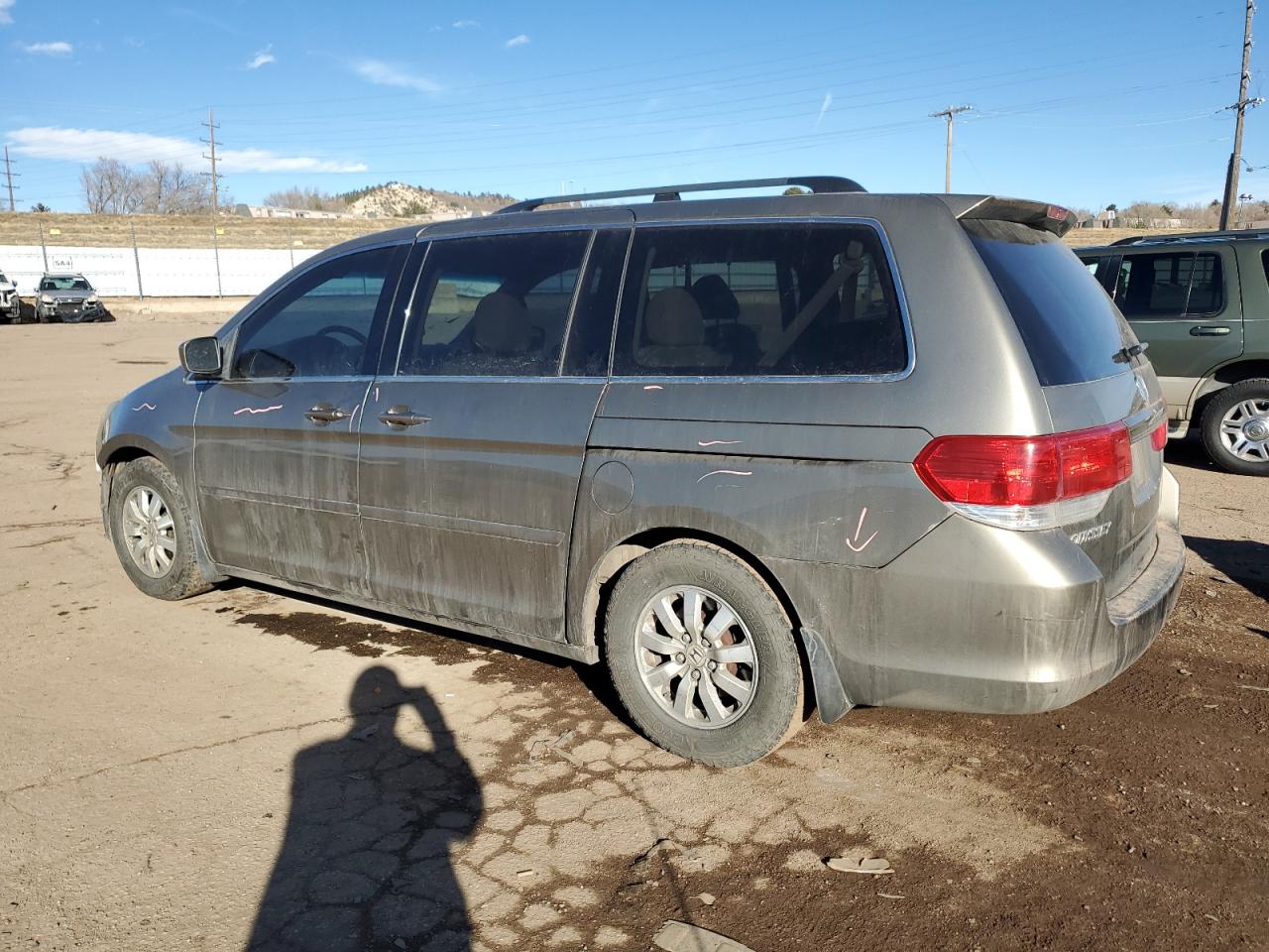 2010 Honda Odyssey VIN 5FNRL3H48AB103242 Copart auction photo, front end / rear end damage thumbnail 2