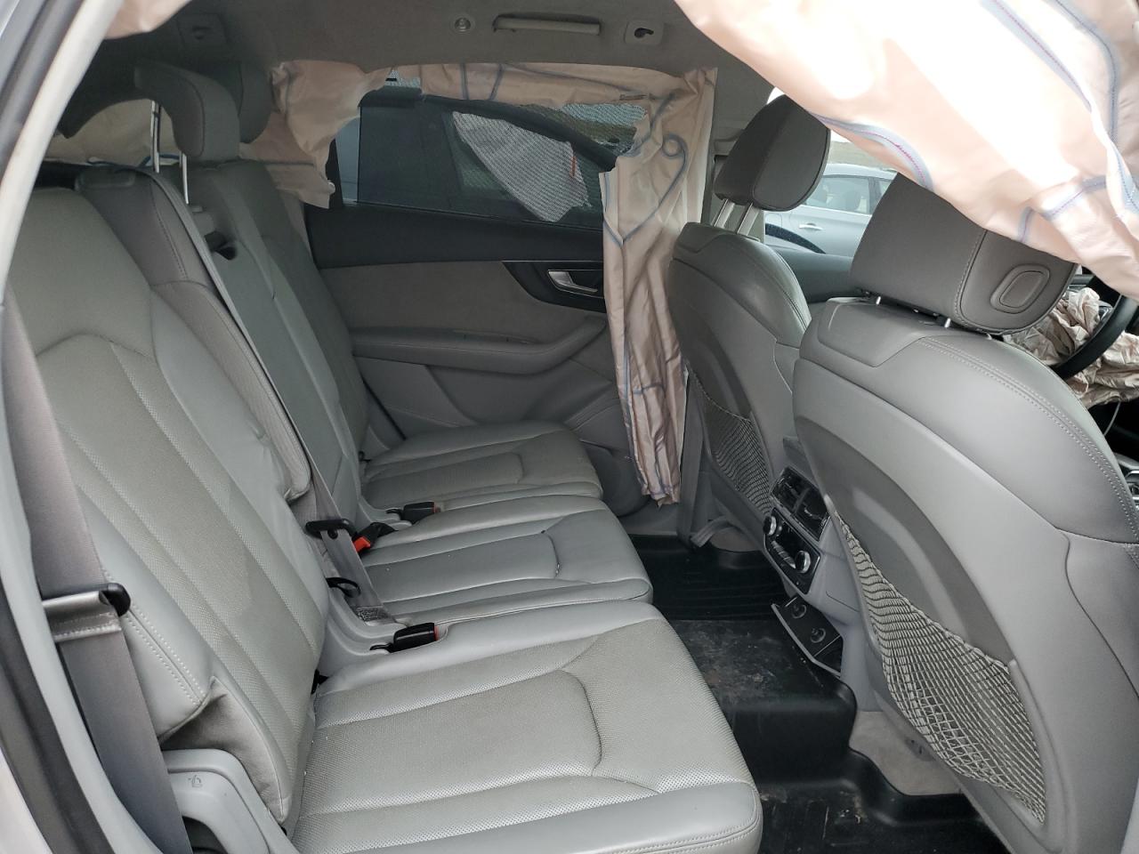 2017 Audi Q7 VIN WA1VABF7XHD030530 Copart auction photo, front end damage thumbnail 10