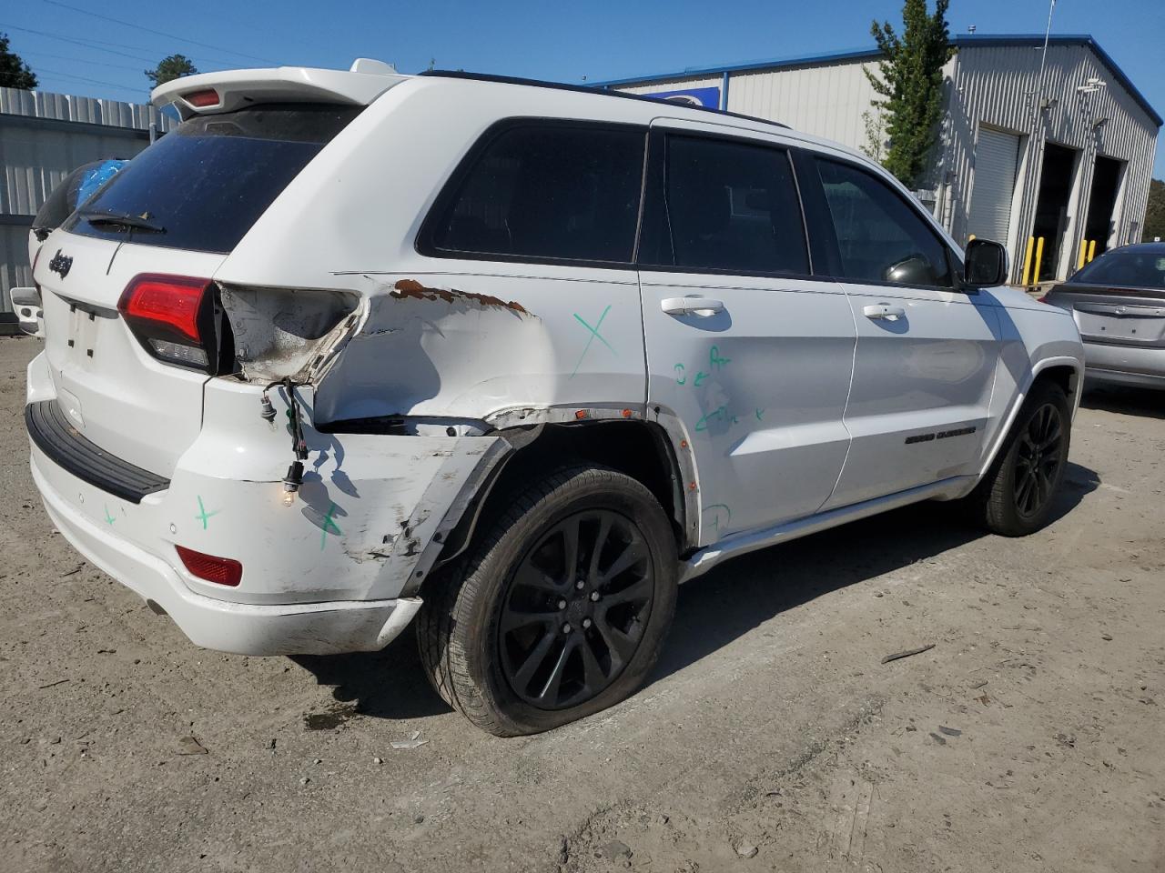 2018 Jeep Grand Cherokee VIN 1C4RJEAG1JC460510 Copart auction photo, side damage thumbnail 3