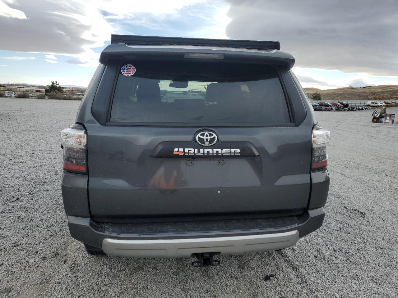 2020 Toyota 4Runner VIN JTEBU5JR9L5793129 Copart auction photo, side damage thumbnail 6