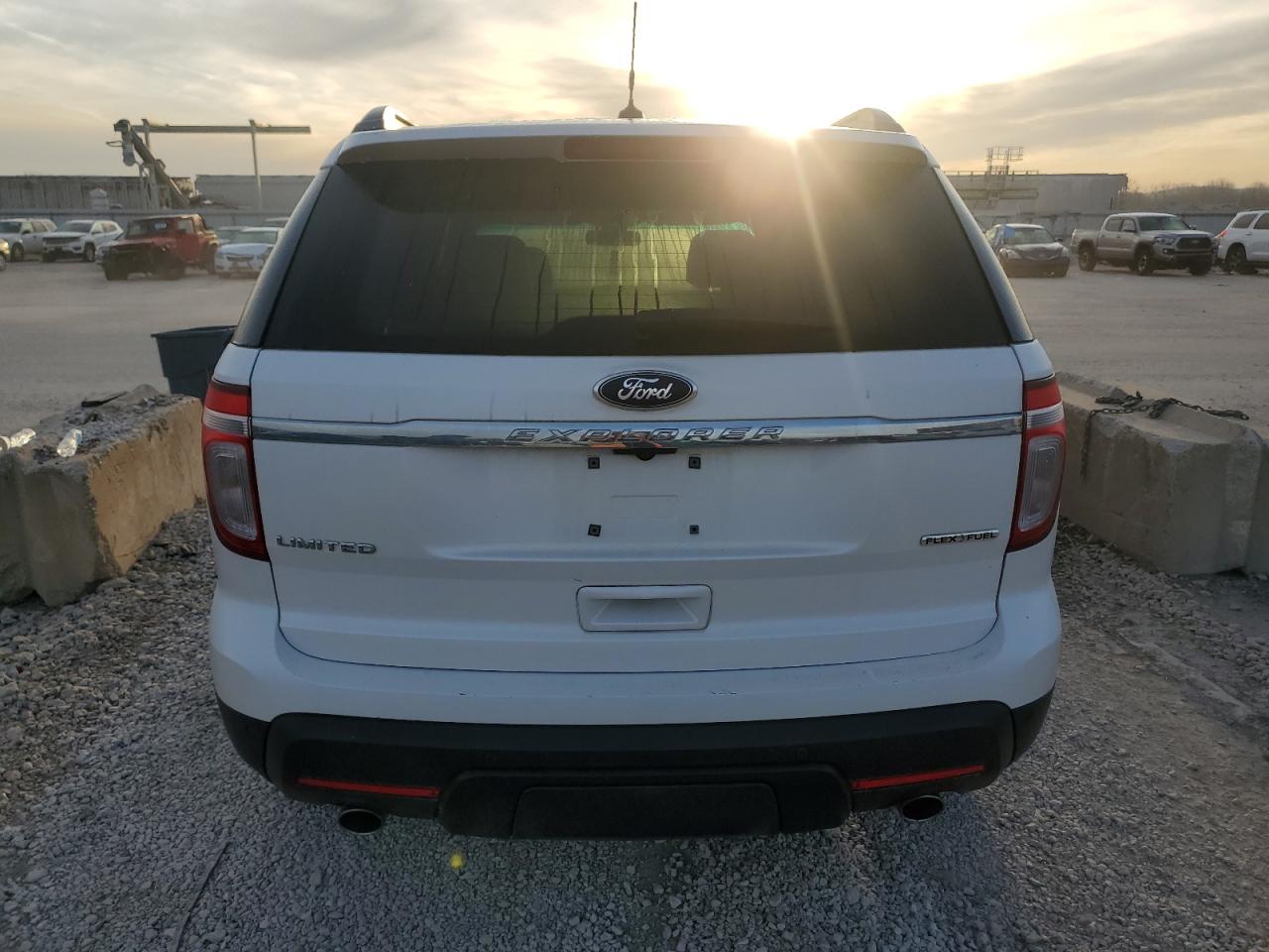 2013 Ford Explorer VIN 1FM5K7F87DGC60734 Copart auction photo, front end damage thumbnail 6
