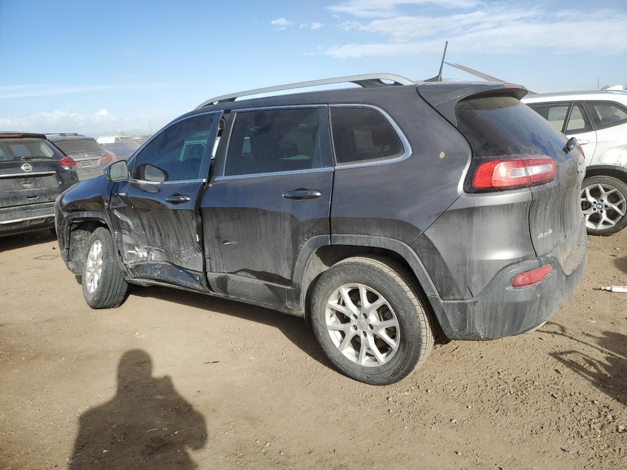 2017 Jeep Grand Cherokee VIN 1C4PJMCS0HW602325 Copart auction photo, side damage thumbnail 2