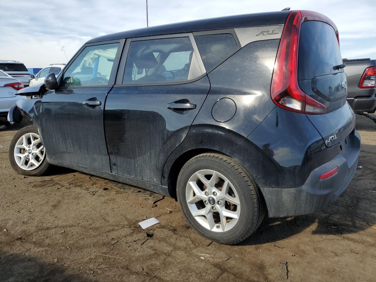 2021 KIA Soul VIN KNDJ23AU7M7124555 Copart auction photo, front end damage thumbnail 2