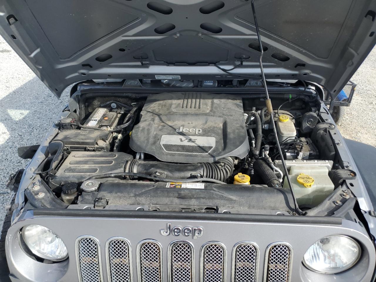 2014 Jeep Wrangler VIN 1C4HJWDG6EL318799 Copart auction photo, front end damage thumbnail 12