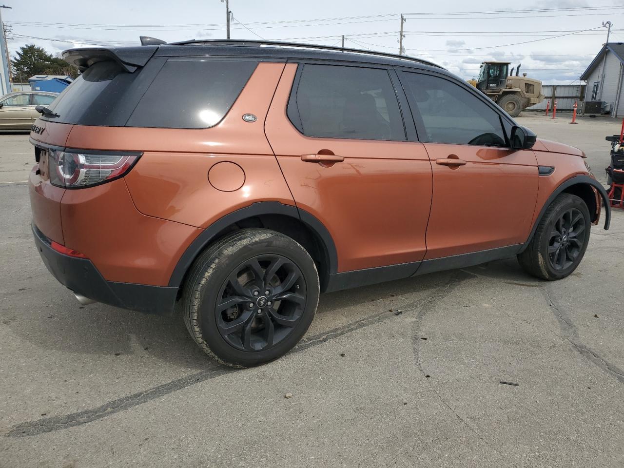 2018 Land Rover Discovery VIN SALCR2RX8JH743192 Copart auction photo, front end / mechanical damage thumbnail 3