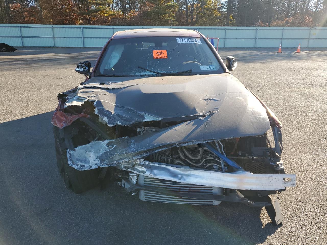 2018 BMW 3er VIN WBA8A3C52JA499658 Copart auction photo, front end / minor dent/scratches damage thumbnail 5