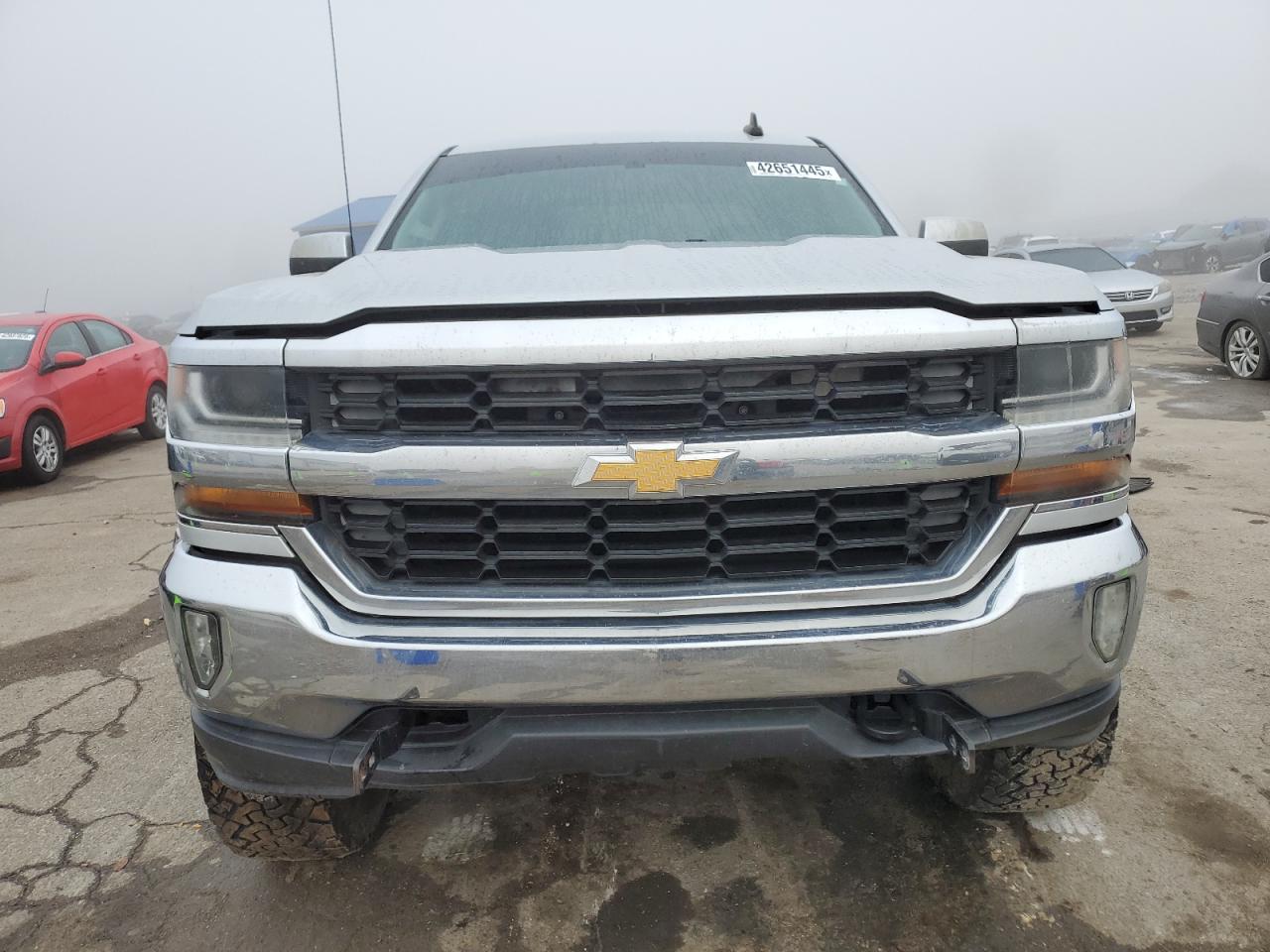 2016 Chevrolet Silverado VIN 3GCUKREC2GG105566 Copart auction photo, side / undercarriage damage thumbnail 5