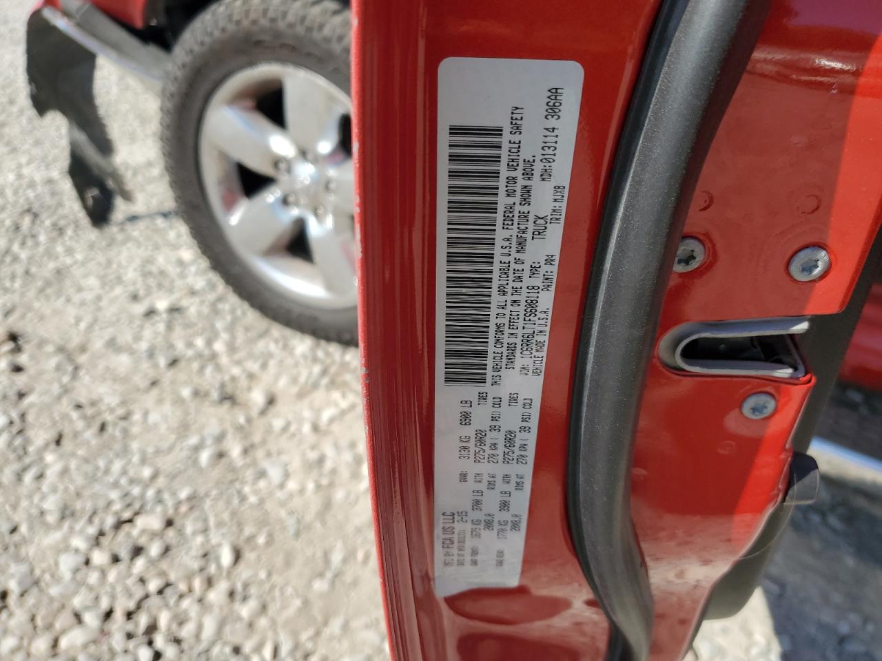2015 RAM 1500 VIN 1C6RR6LT1FS608118 Copart auction photo, front end damage thumbnail 14