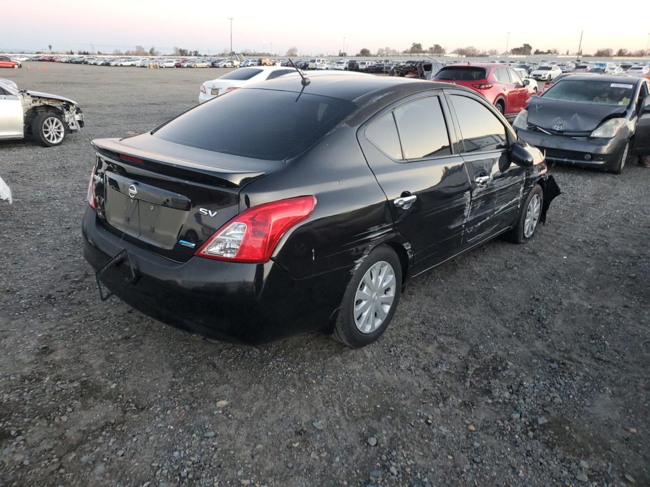 2014 Nissan Versa VIN 3N1CN7AP2EK446186 Copart auction photo, front end / side damage thumbnail 3