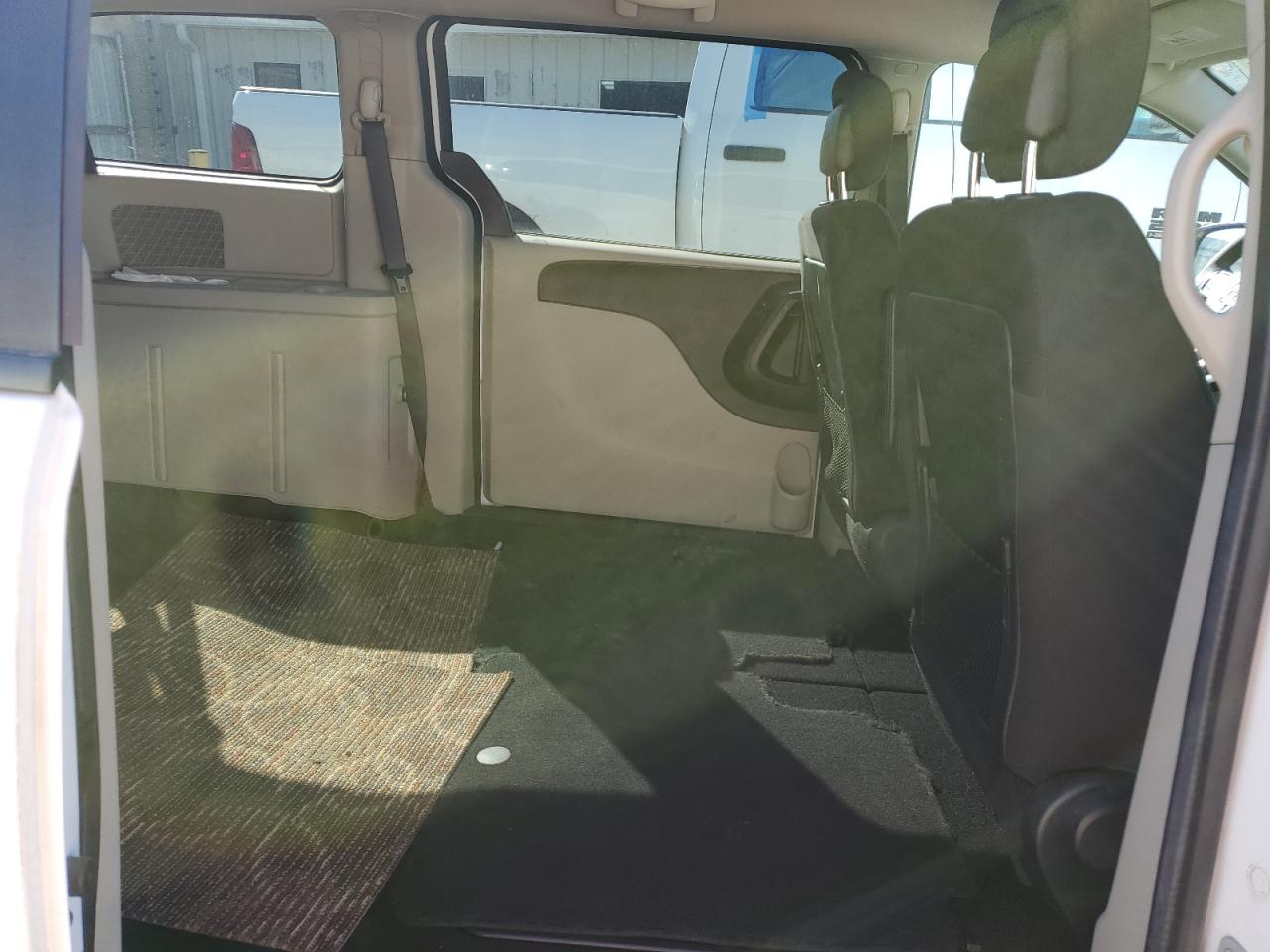 2019 Dodge Caravan VIN 2C4RDGBG2KR794670 Copart auction photo, front end / mechanical damage thumbnail 11