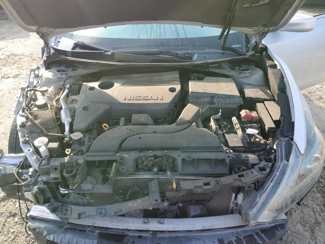 2016 Nissan Altima VIN 1N4AL3AP9GC204335 Copart auction photo, front end damage thumbnail 11