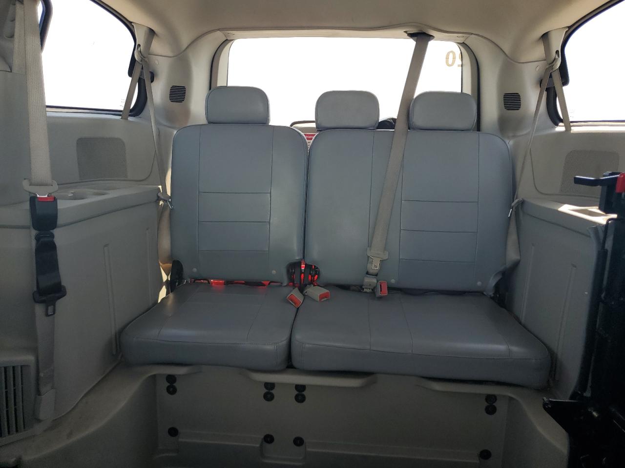 2017 Dodge Caravan VIN 2C4RDGBG2HR776520 Copart auction photo, minor dent/scratches damage thumbnail 10