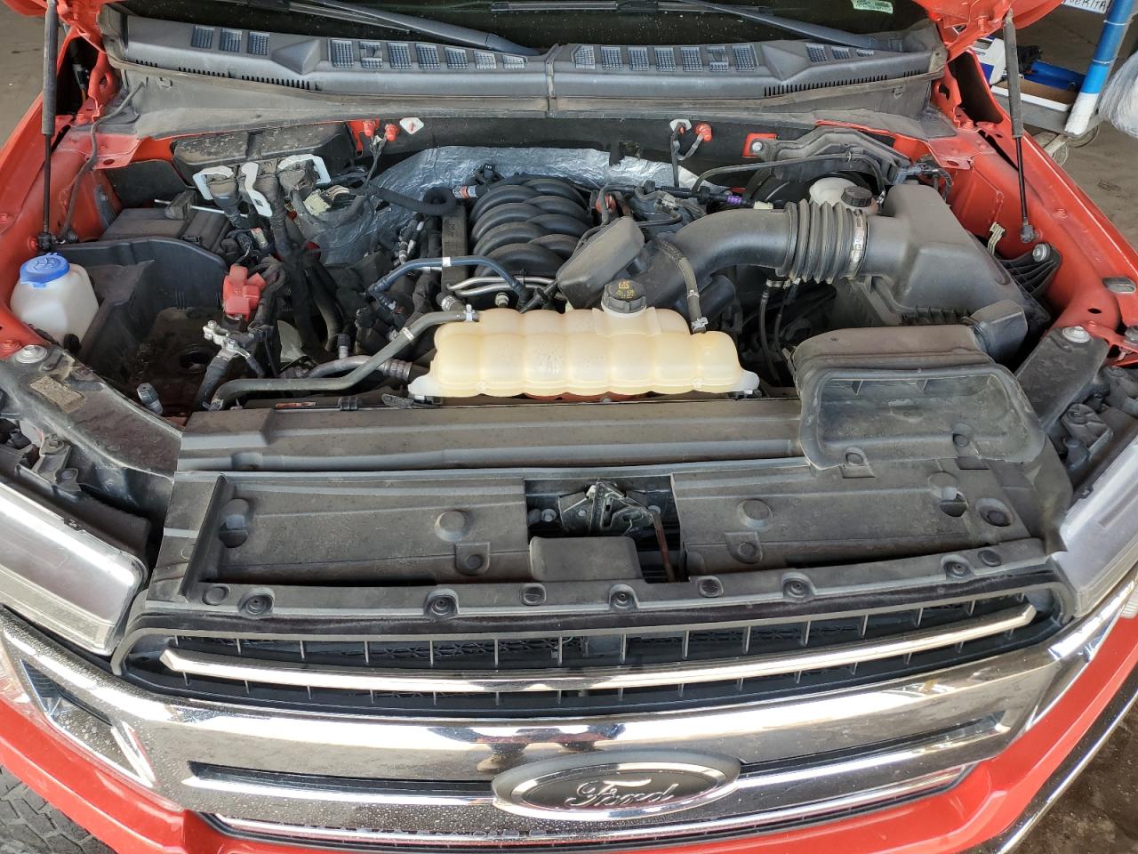 2018 Ford F-150 VIN 1FTEW1E58JFA02124 Copart auction photo, front end damage thumbnail 11