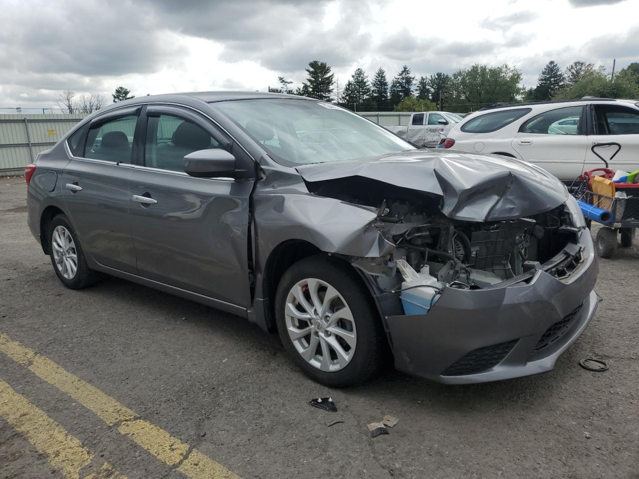 2018 Nissan Sentra VIN 3N1AB7APXJY222462 Copart auction photo, front end / side damage thumbnail 4