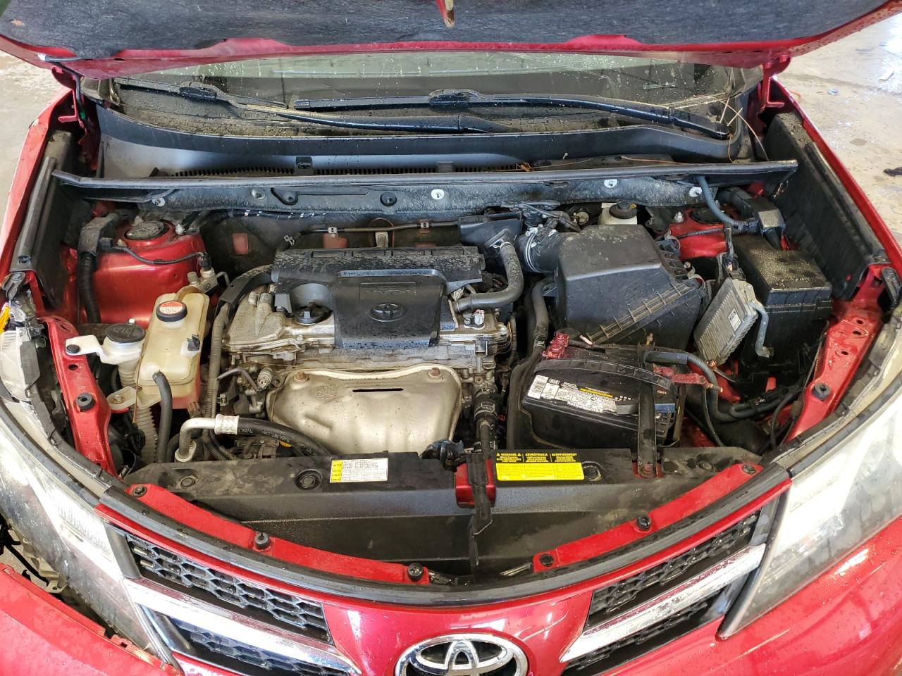 2015 Toyota RAV 4 VIN JTMBFREV8FJ035209 Copart auction photo, front end damage thumbnail 12