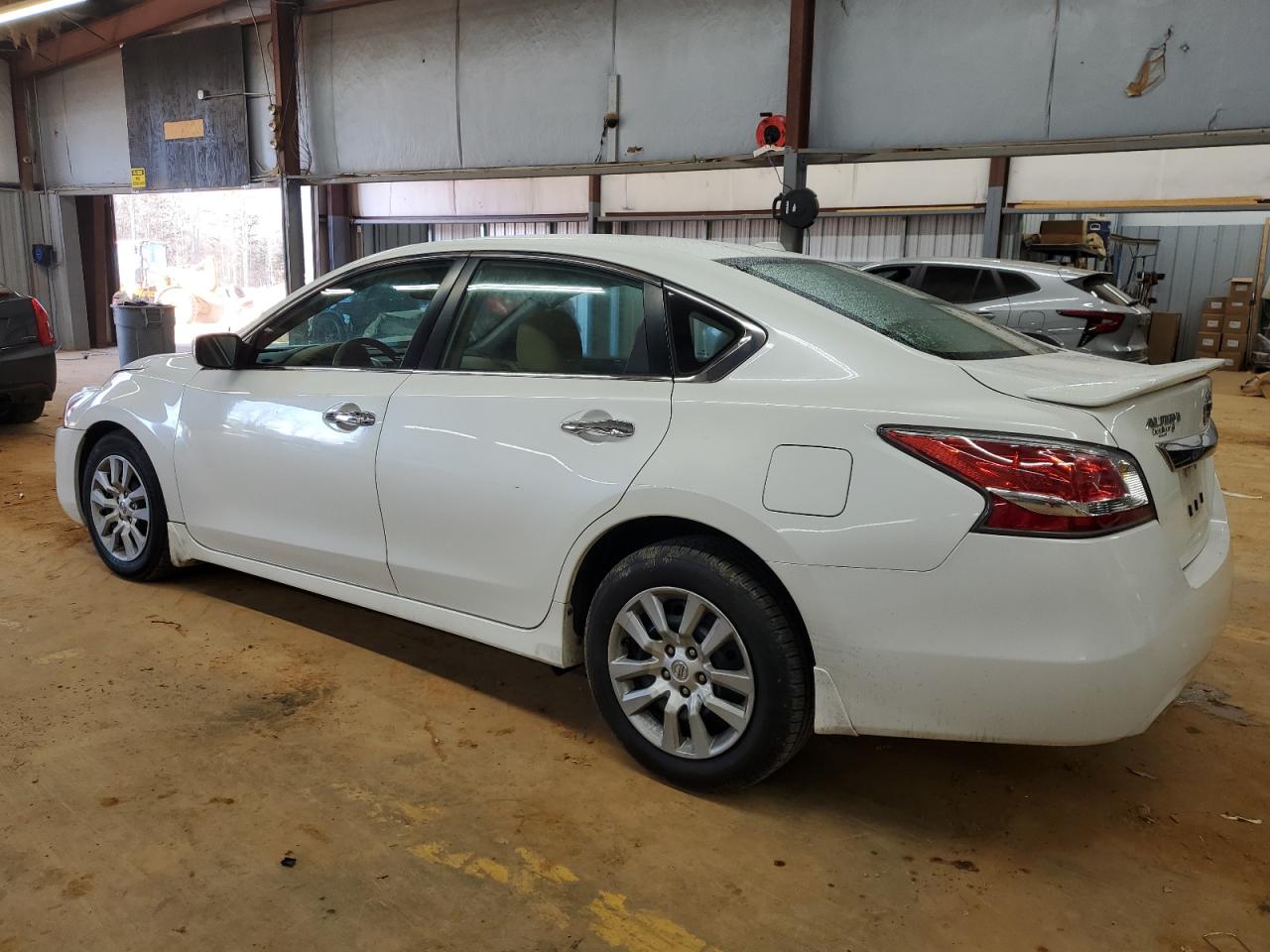 2015 Nissan Altima VIN 1N4AL3AP8FN328938 Copart auction photo, front end / undercarriage damage thumbnail 2