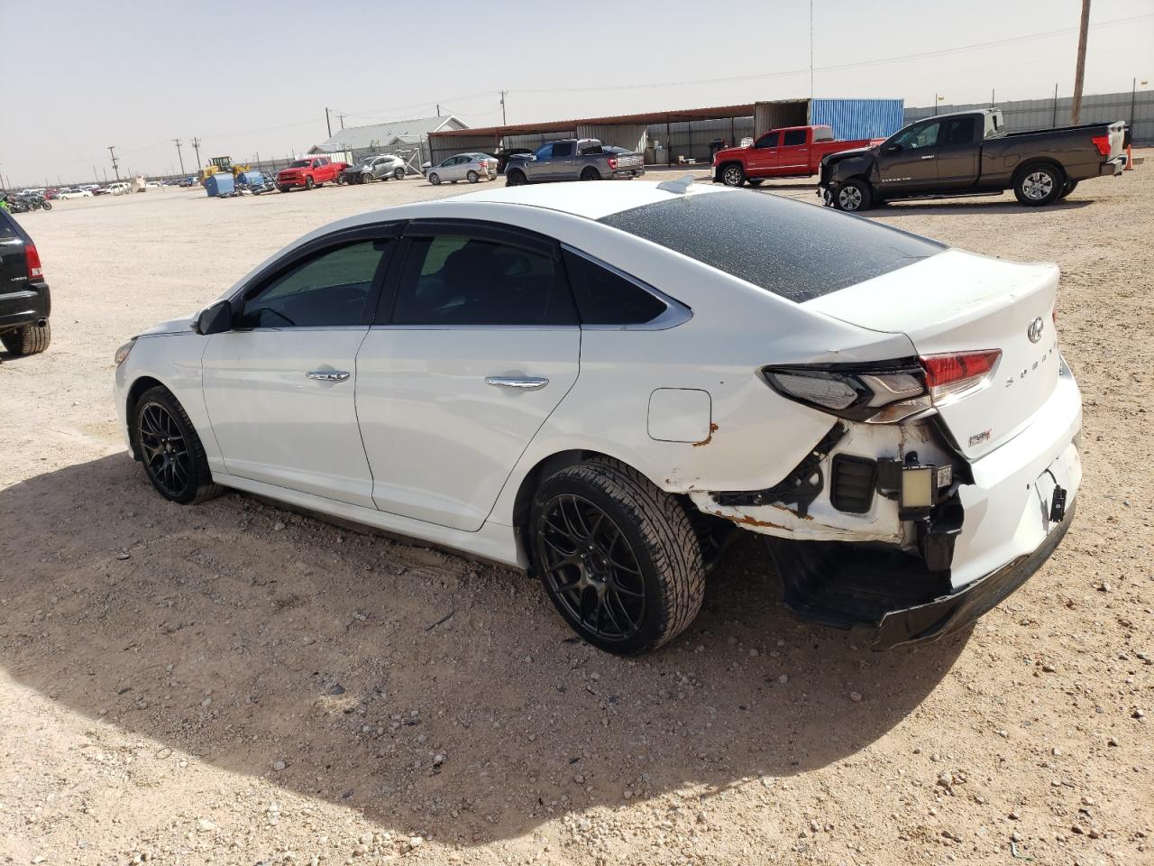 2018 Hyundai Sonata VIN 5NPE34AF9JH707898 Copart auction photo, rear end / side damage thumbnail 2
