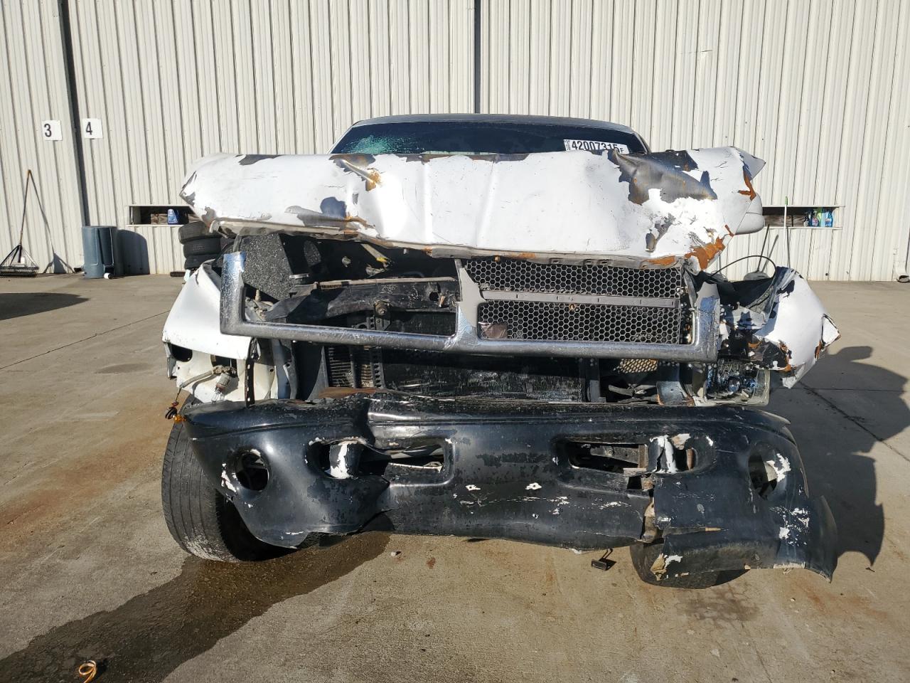 1996 Dodge RAM VIN 3B7HC13Y8TG137270 Copart auction photo, front end damage thumbnail 5