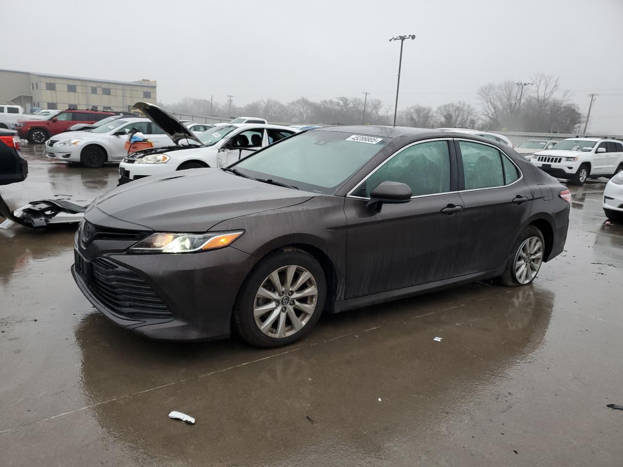 2018 Toyota Camry VIN 4T1B11HK0JU138418