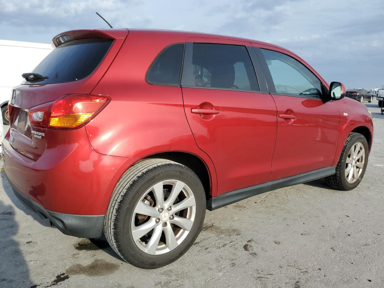 2014 Mitsubishi Outlander VIN 4A4AP3AU6EE012529 Copart auction photo, minor dent/scratches damage thumbnail 3