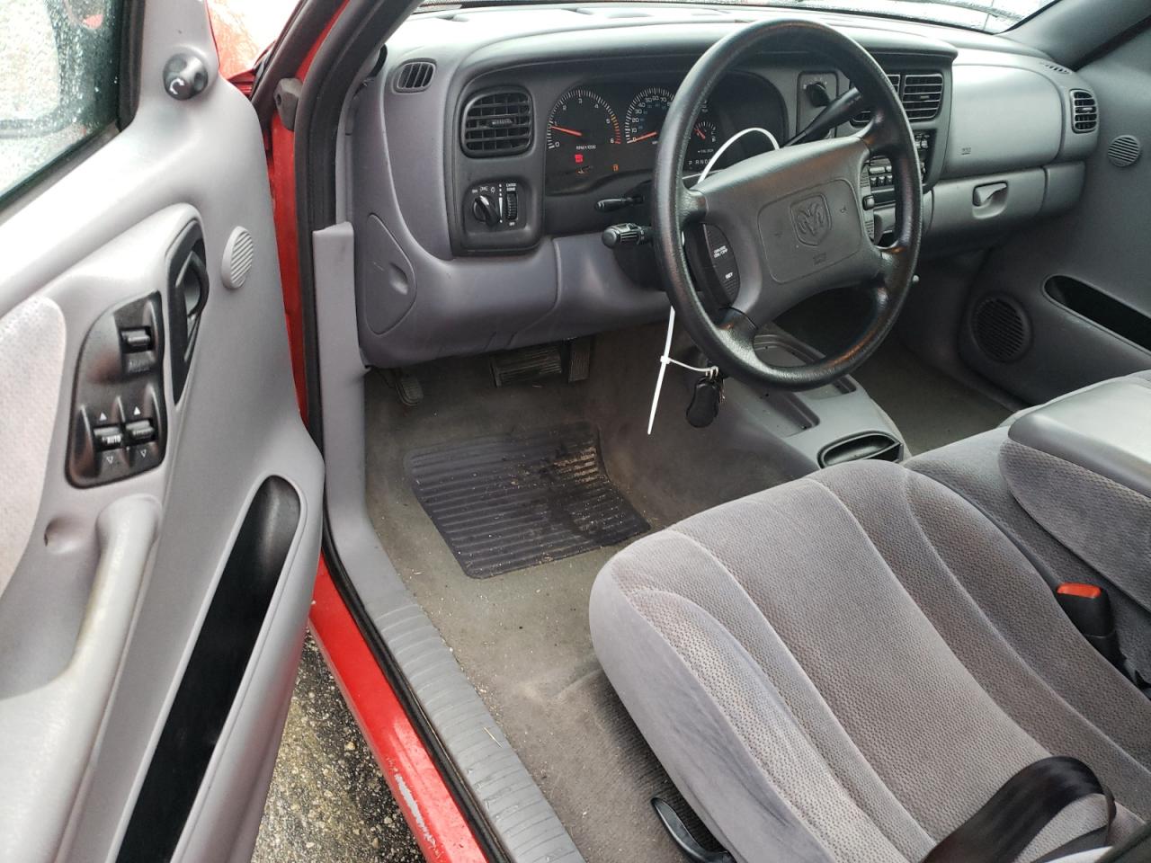 2000 Dodge Dakota VIN 1B7GL22X8YS764710 Copart auction photo, side damage thumbnail 8