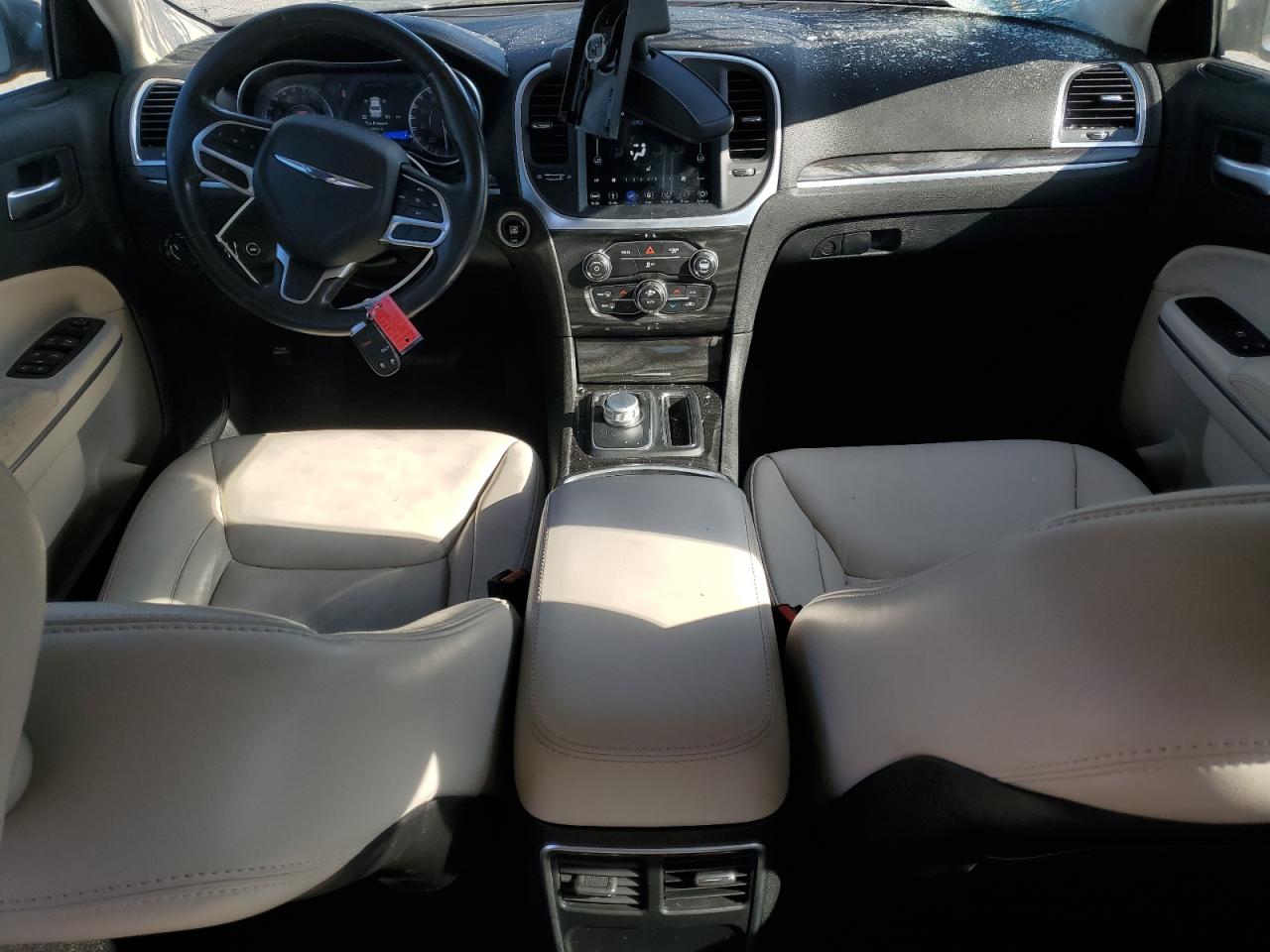 2019 Chrysler 300 VIN 2C3CCAAG5KH566244 Copart auction photo, front end / rear end damage thumbnail 8