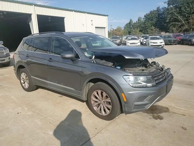 2018 Volkswagen Tiguan VIN 3VV2B7AX3JM143032 Copart auction photo, front end damage thumbnail 11
