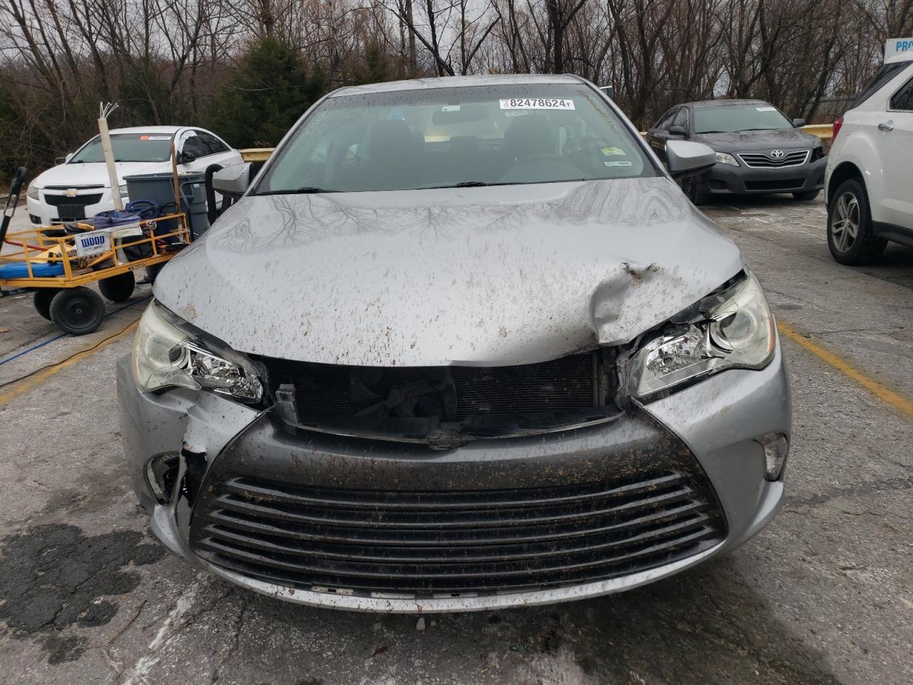 2017 Toyota Camry VIN 4T1BF1FK0HU329528 Copart auction photo, front end / minor dent/scratches damage thumbnail 5