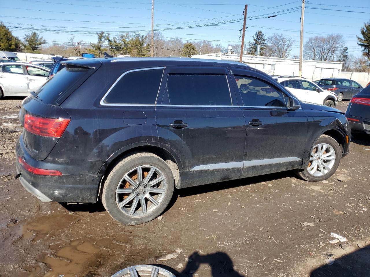 2018 Audi Q7 VIN WA1LHAF70JD035156 Copart auction photo, rear end damage thumbnail 3