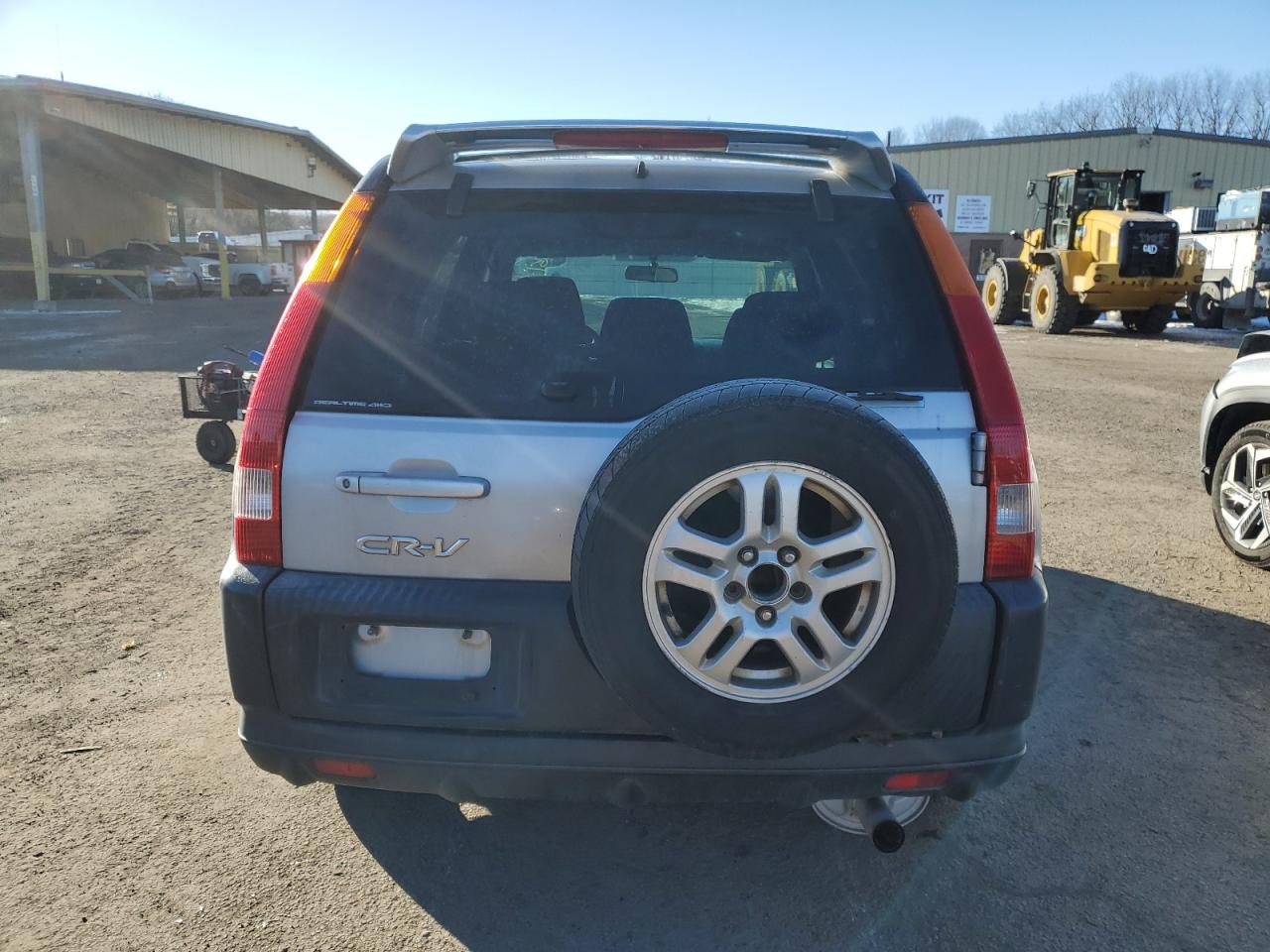 2002 Honda CR-V VIN JHLRD78802C052022 Copart auction photo, front end / minor dent/scratches damage thumbnail 6