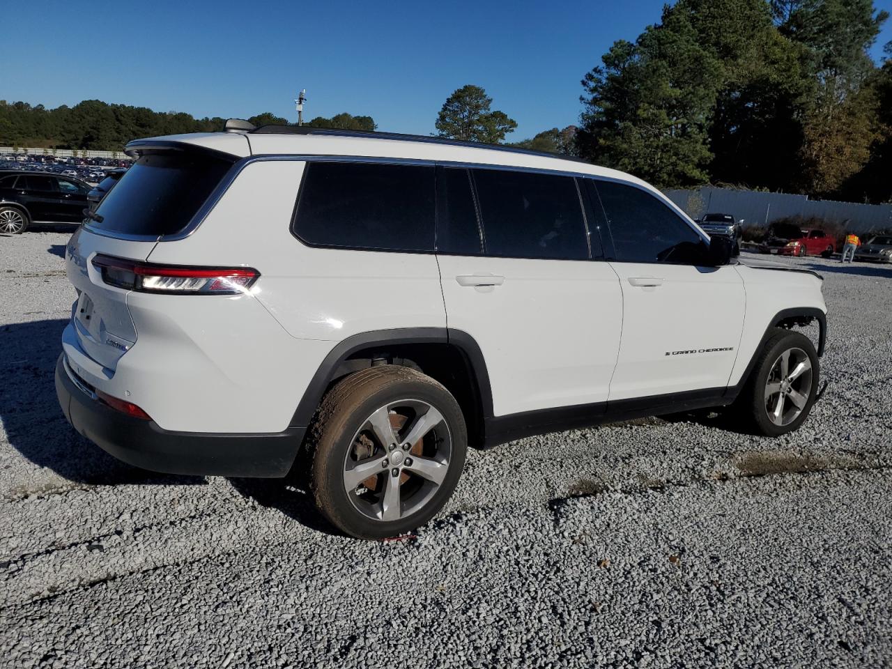 2021 Jeep Grand Cherokee VIN 1C4RJKBG4M8106730 Copart auction photo, front end damage thumbnail 3